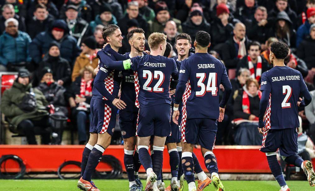 欧冠关键时刻走向成谜,埃因霍温篮板制胜,悬念犹存,球探报告显示潜力的简单介绍 欧冠关键时刻走向成谜,埃因霍温篮板制胜,悬念犹存,球探报告显示潜力的简单介绍